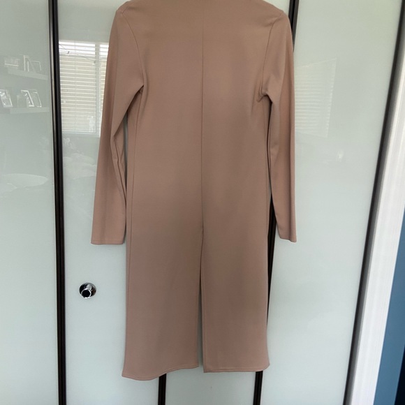 BOOHOO long blush sweater/jacket - Picture 3 of 3